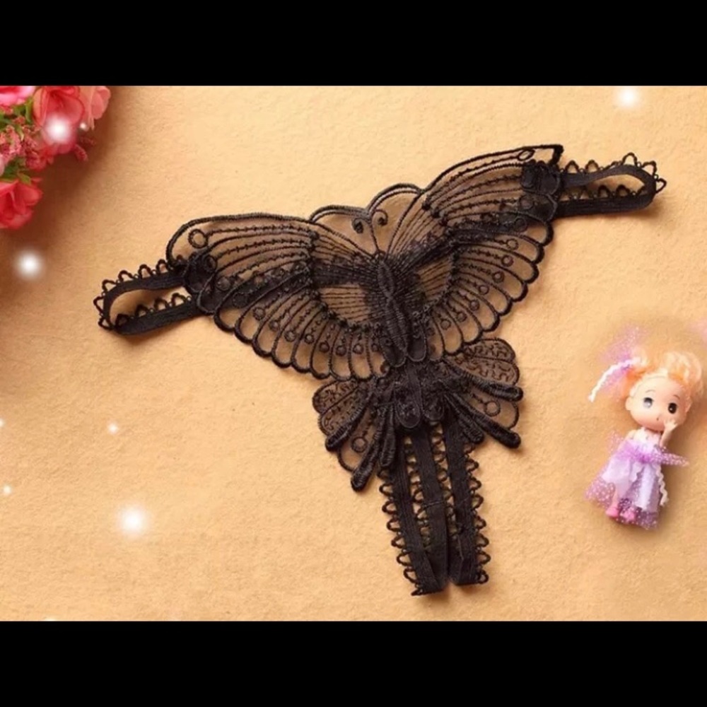 Black butterfly thong